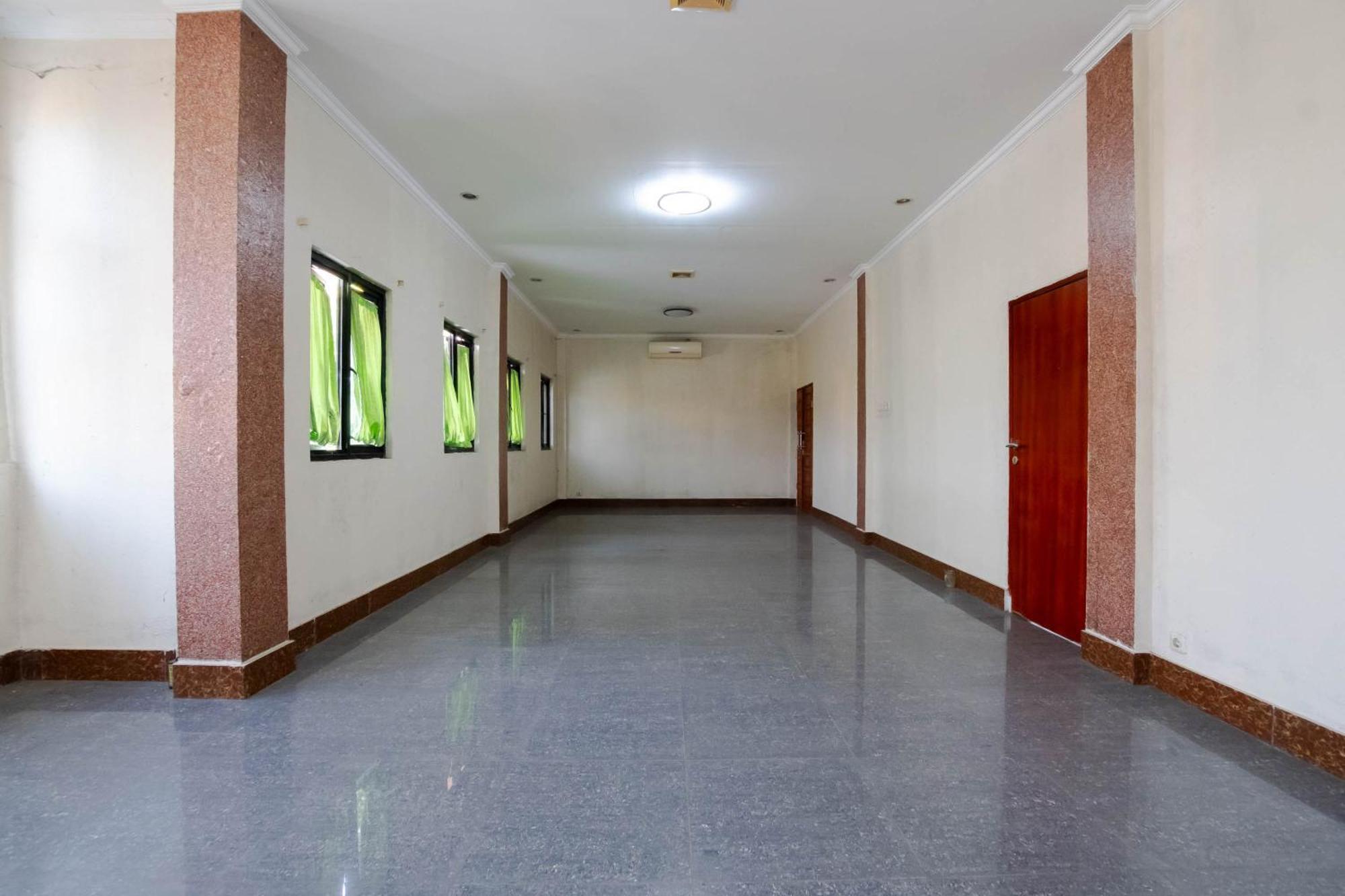Nusa Indah Syariah Hotel Bandara By Abdihome Tangerang Zewnętrze zdjęcie