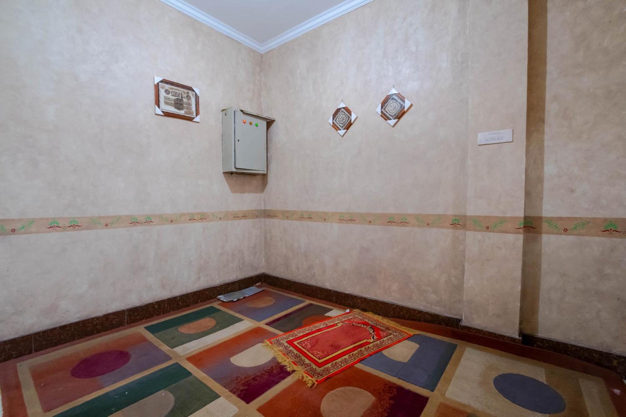 Nusa Indah Syariah Hotel Bandara By Abdihome Tangerang Zewnętrze zdjęcie